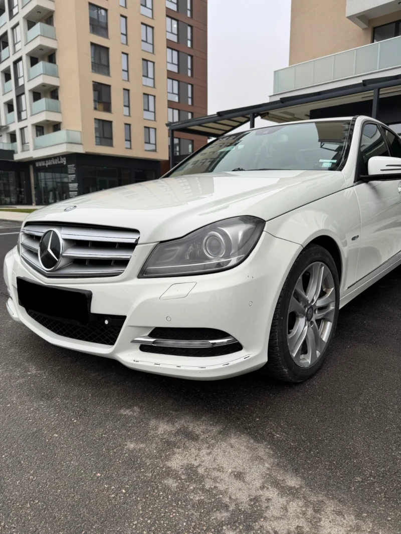 Mercedes-Benz C 200, снимка 4 - Автомобили и джипове - 53577854