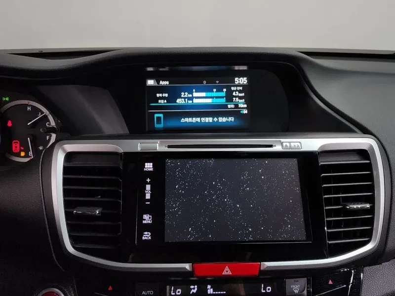 Honda Accord 2.4, снимка 13 - Автомобили и джипове - 55558068