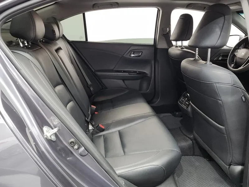 Honda Accord 2.4, снимка 11 - Автомобили и джипове - 55558068