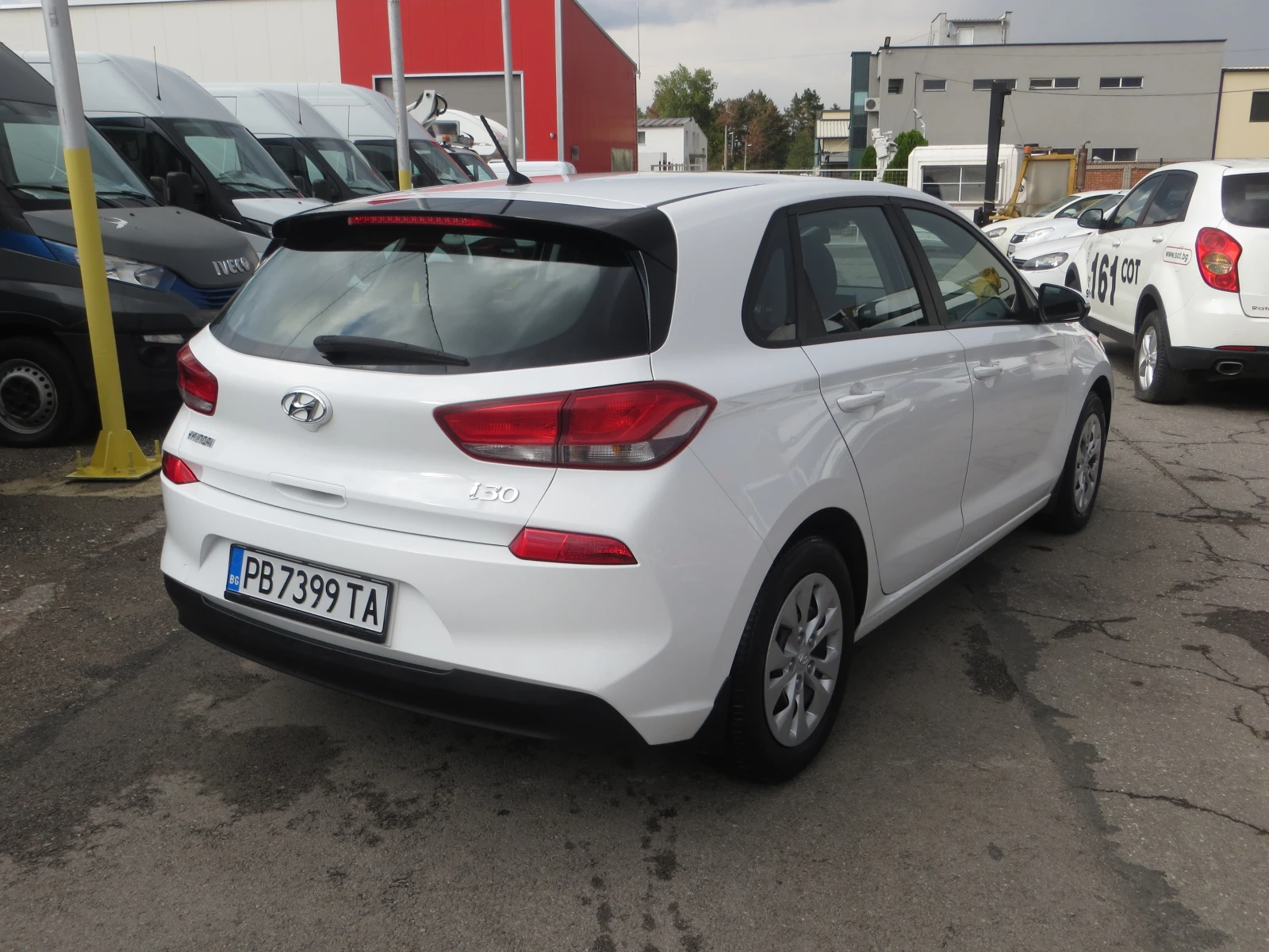 Hyundai I30 1, 6 CRDI euro 6b - изображение 4