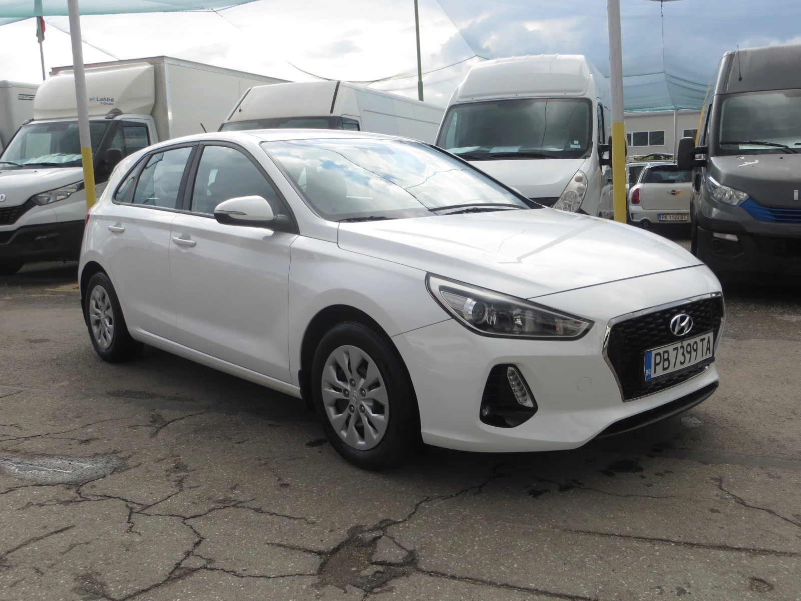 Hyundai I30 1, 6 CRDI euro 6b - изображение 6