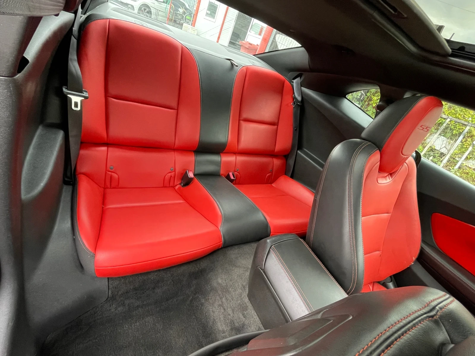 Chevrolet Camaro SS, 6.2i, 426 Hp, V8, Ръчка, Юбилеен 1 от само 55  | Mobile.bg — изображение 12