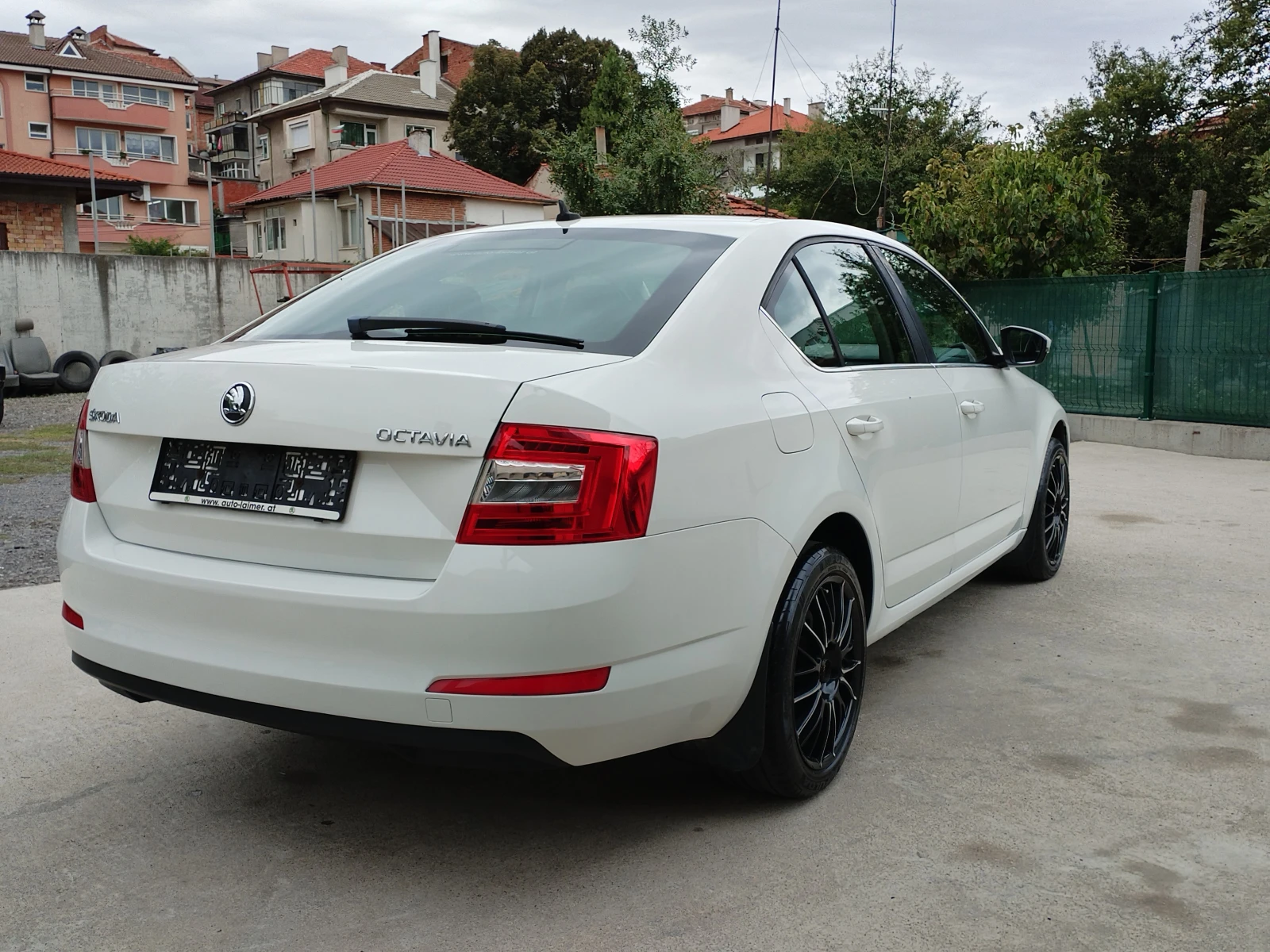 Skoda Octavia 1.6TDI DSG - изображение 8