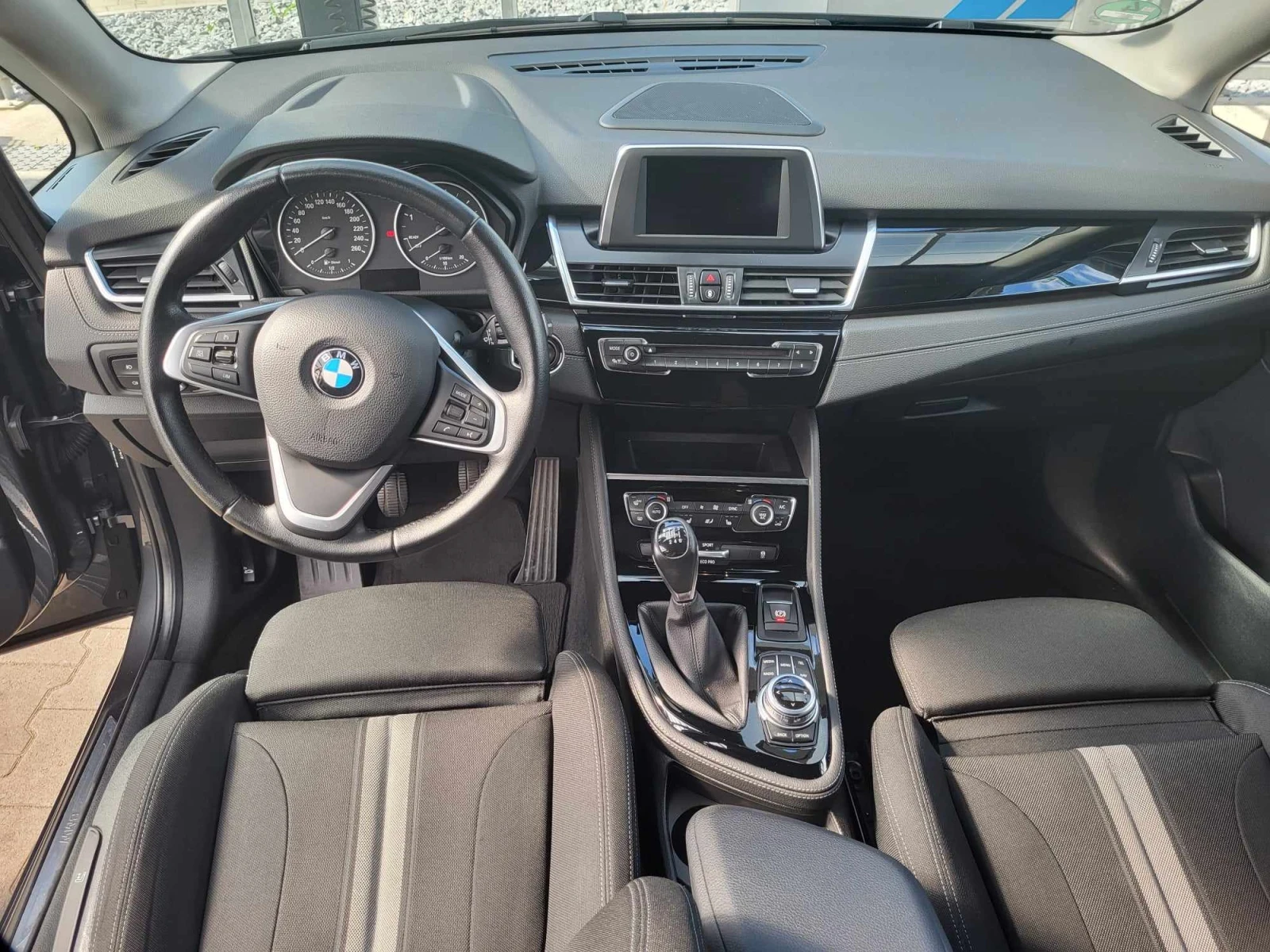 BMW 2 Active Tourer  - изображение 6