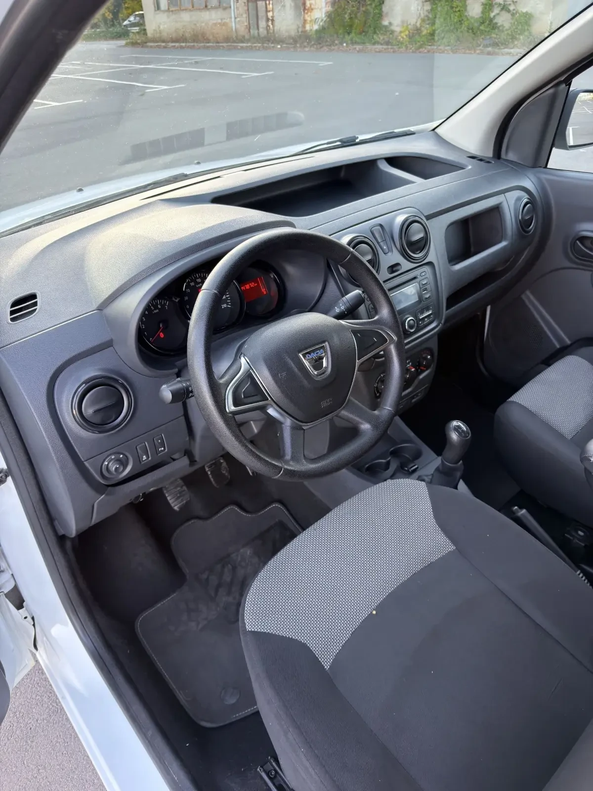 Dacia Dokker 1.6 - Газ - изображение 9