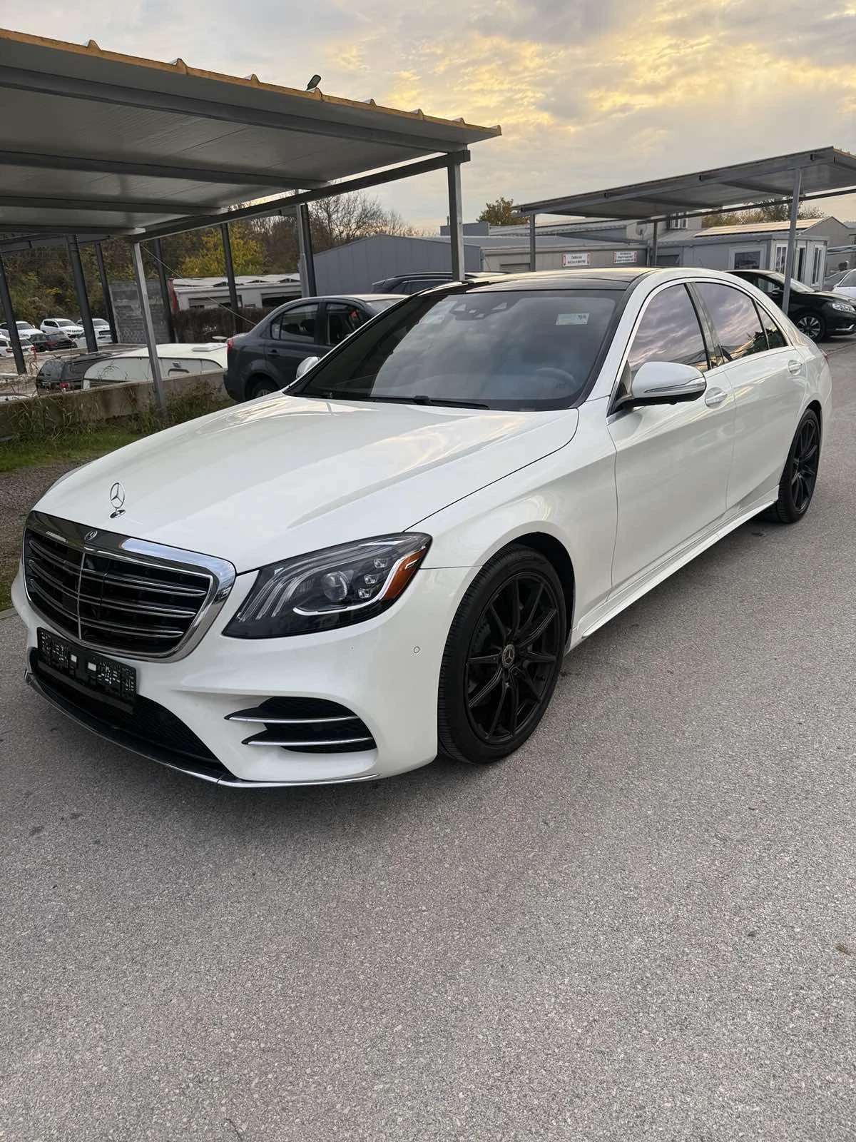 Mercedes-Benz S 560  - изображение 4