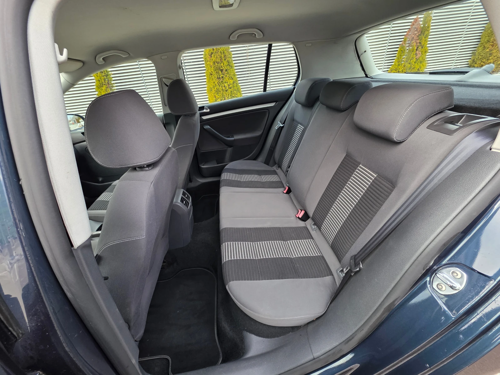 VW Golf  V-1.6-102 hp | Mobile.bg � ����������� 14