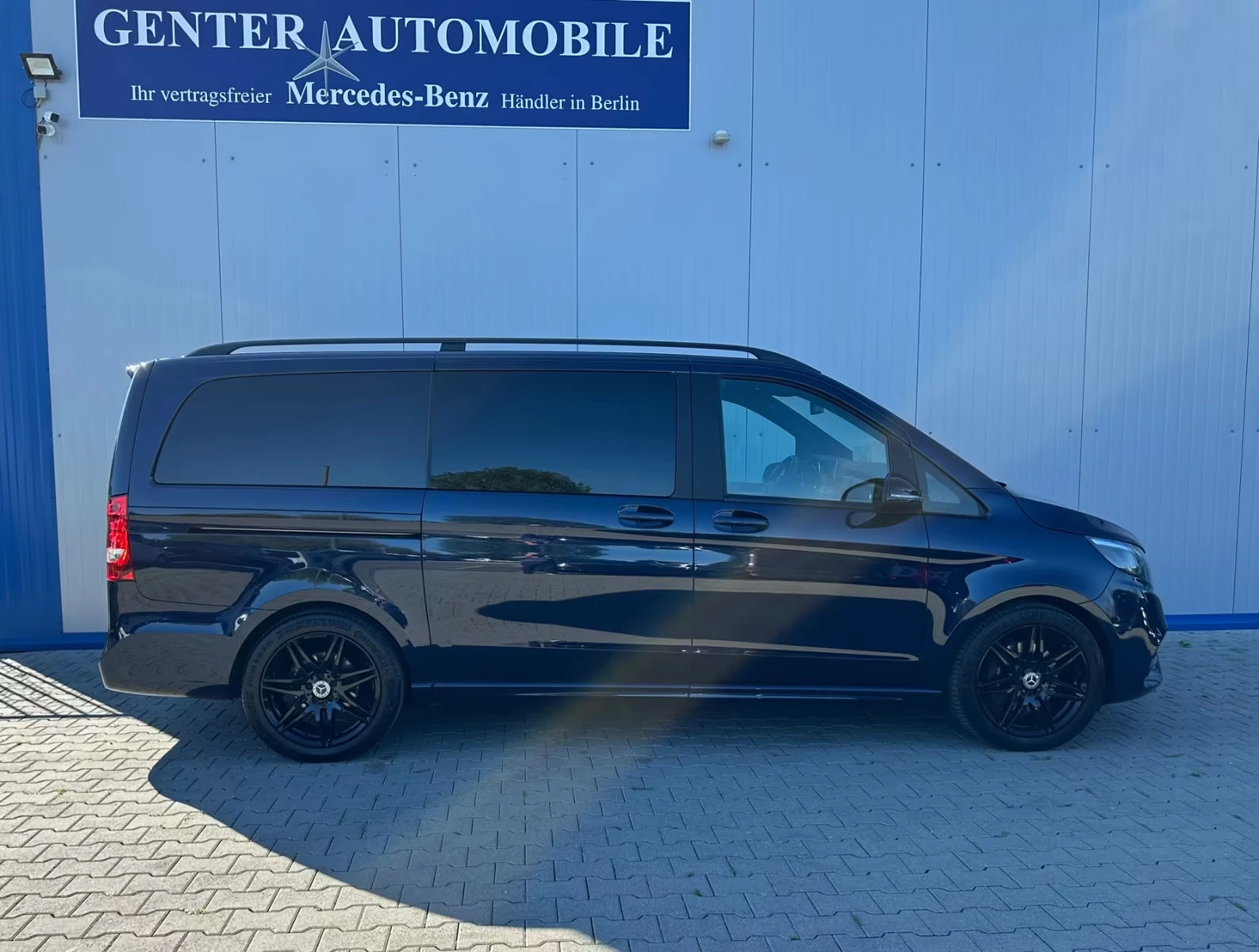 Mercedes-Benz V 300 237HP/AMG/CAM/LED/936v - изображение 5