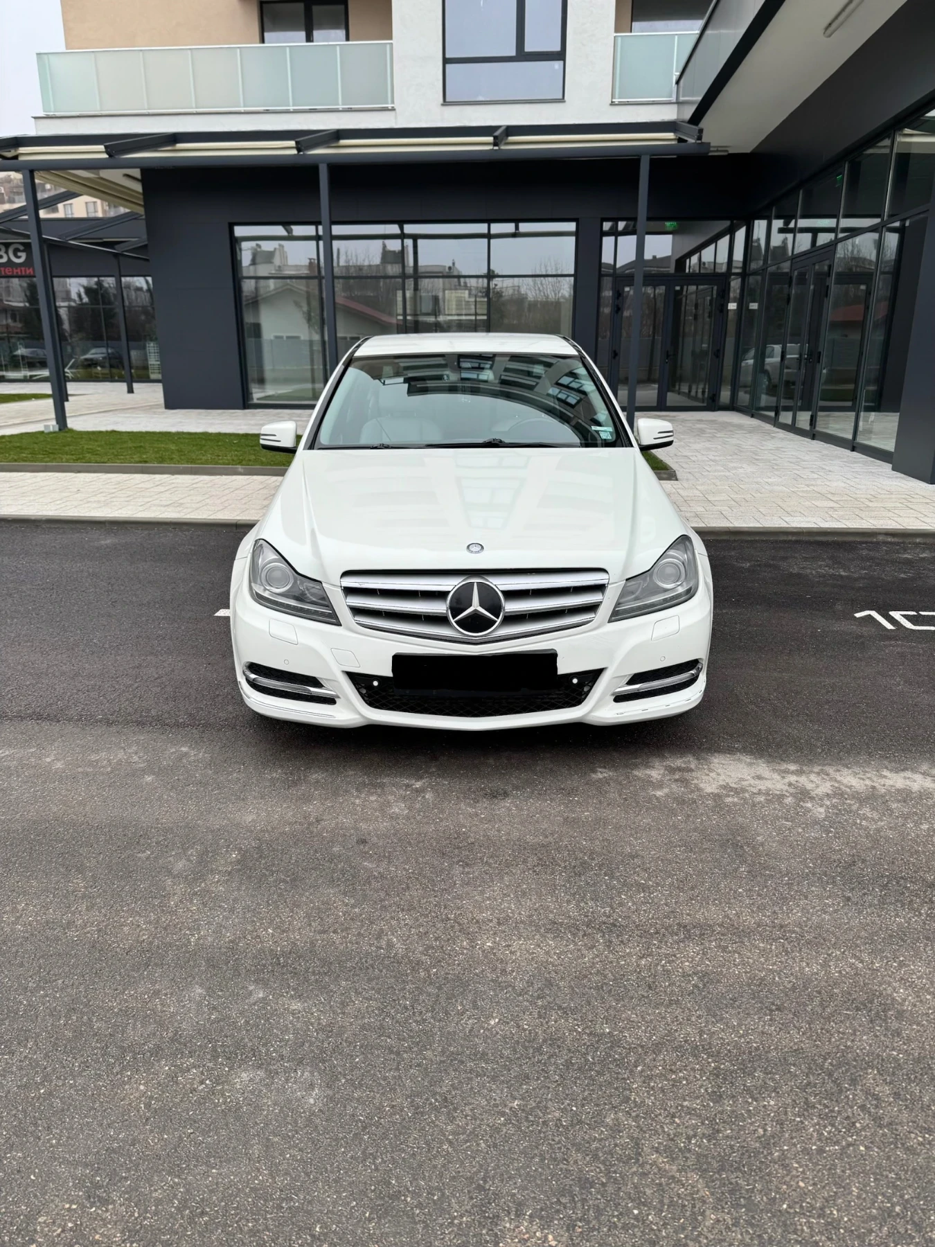 Mercedes-Benz C 200 Avantgarde Facelift  - изображение 2