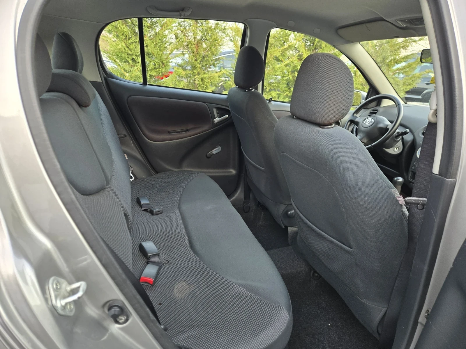 Toyota Yaris 1.3vvti-87кс= 154.000км= КЛИМАТИК, снимка 14 - Автомобили и джипове - 53990344