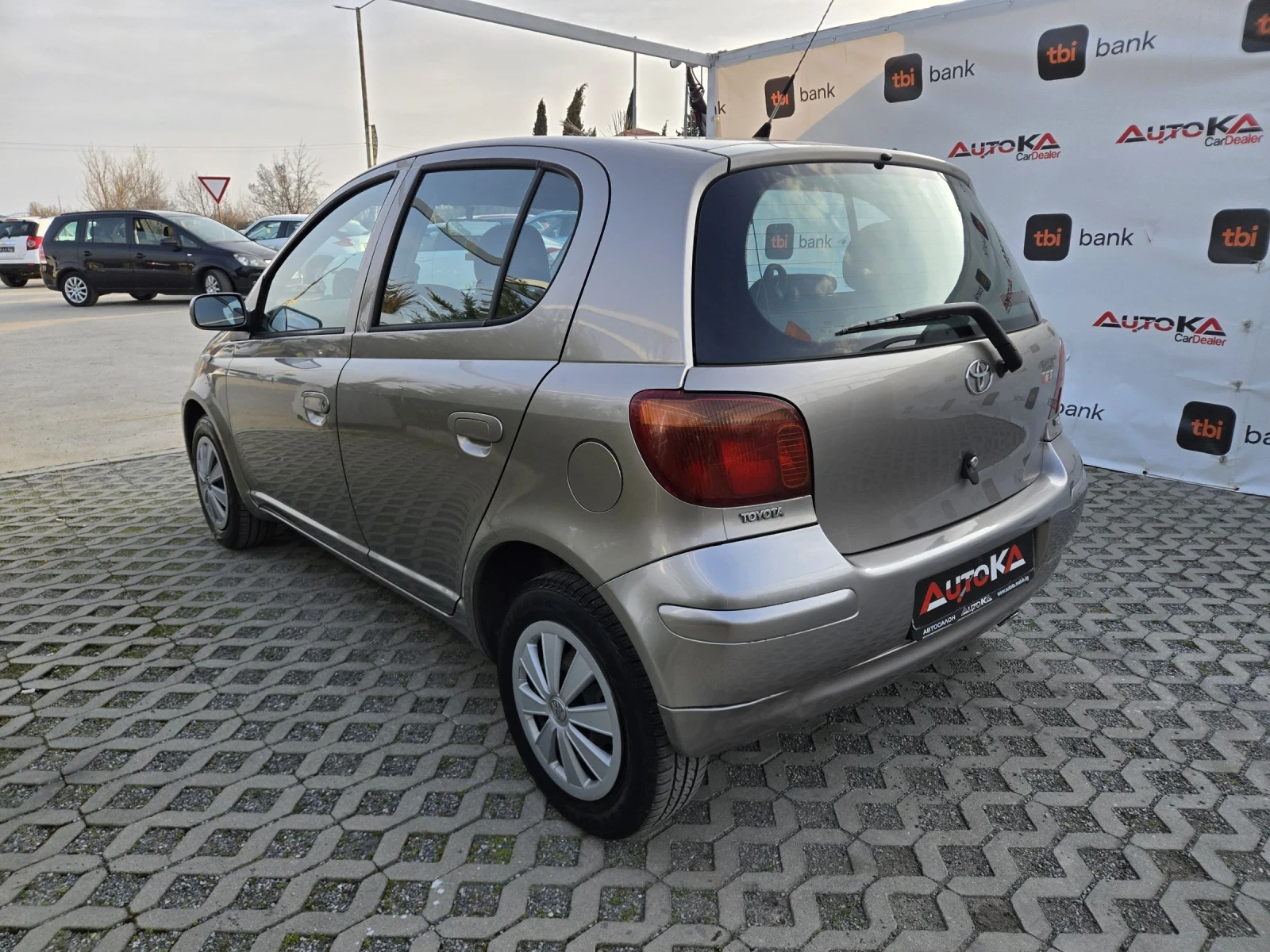 Toyota Yaris 1.3vvti-87кс= 154.000км= КЛИМАТИК, снимка 5 - Автомобили и джипове - 53990344