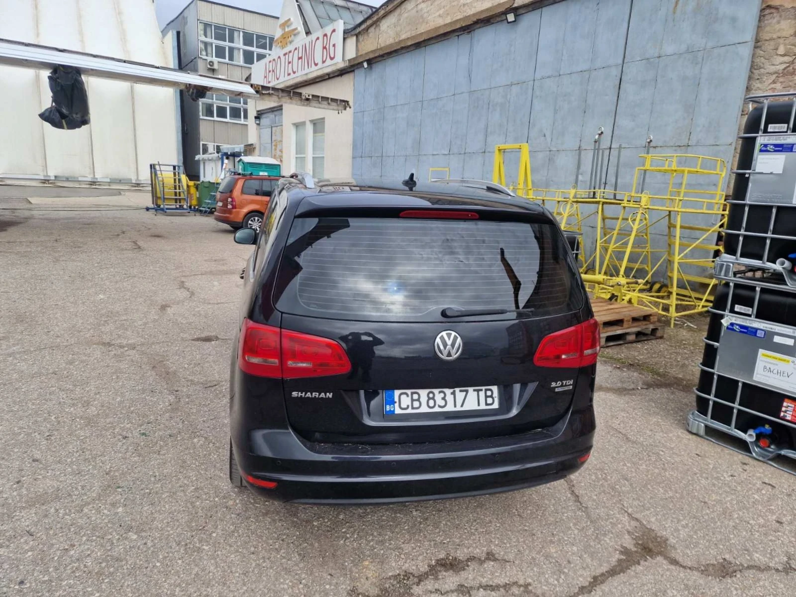 VW Sharan, снимка 3 - Автомобили и джипове - 54065808