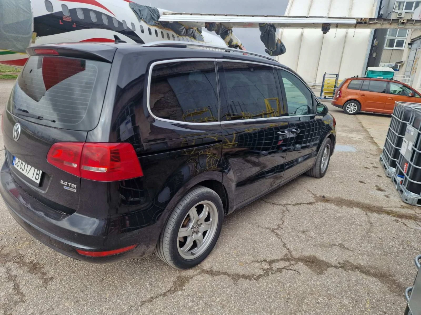 VW Sharan, снимка 4 - Автомобили и джипове - 54065808