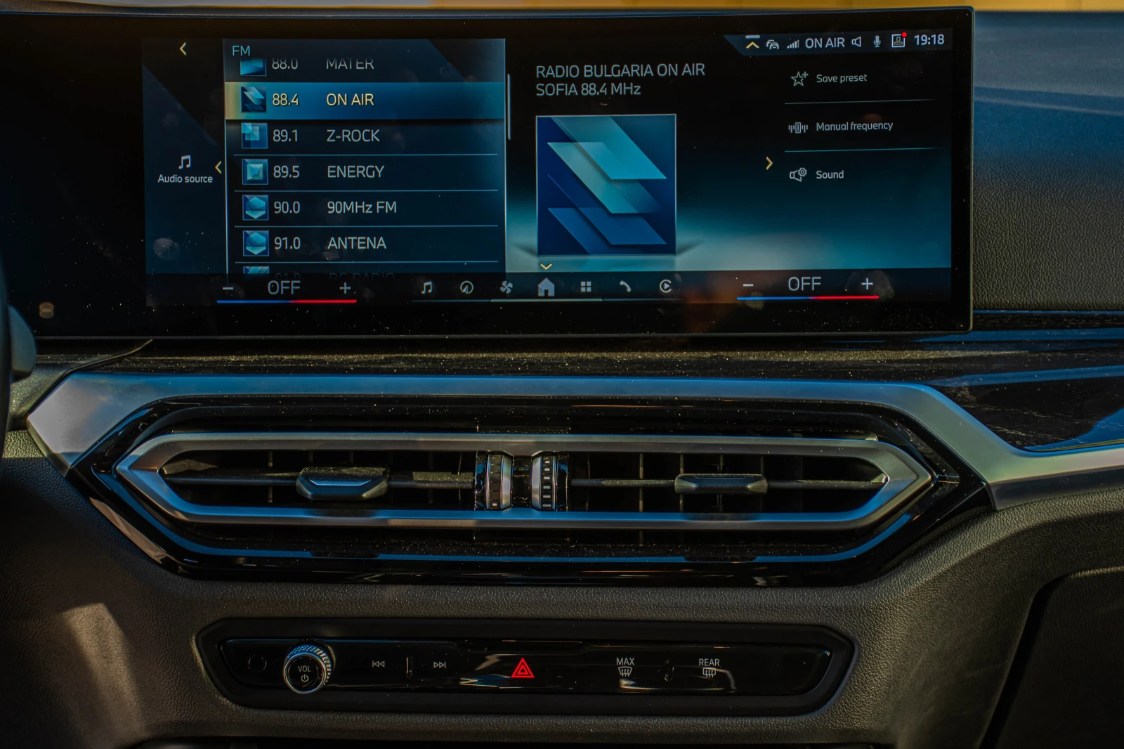 BMW i4 eDrive35 | Mobile.bg � ����������� 10