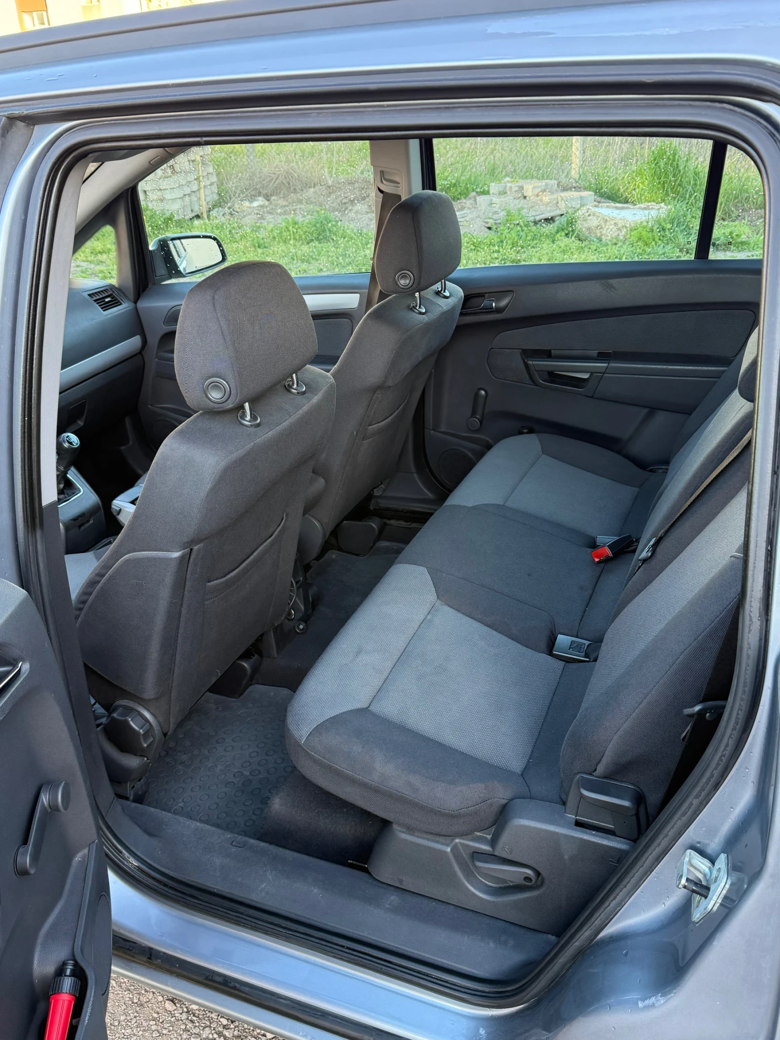 Opel Zafira, снимка 6 - Автомобили и джипове - 54335268