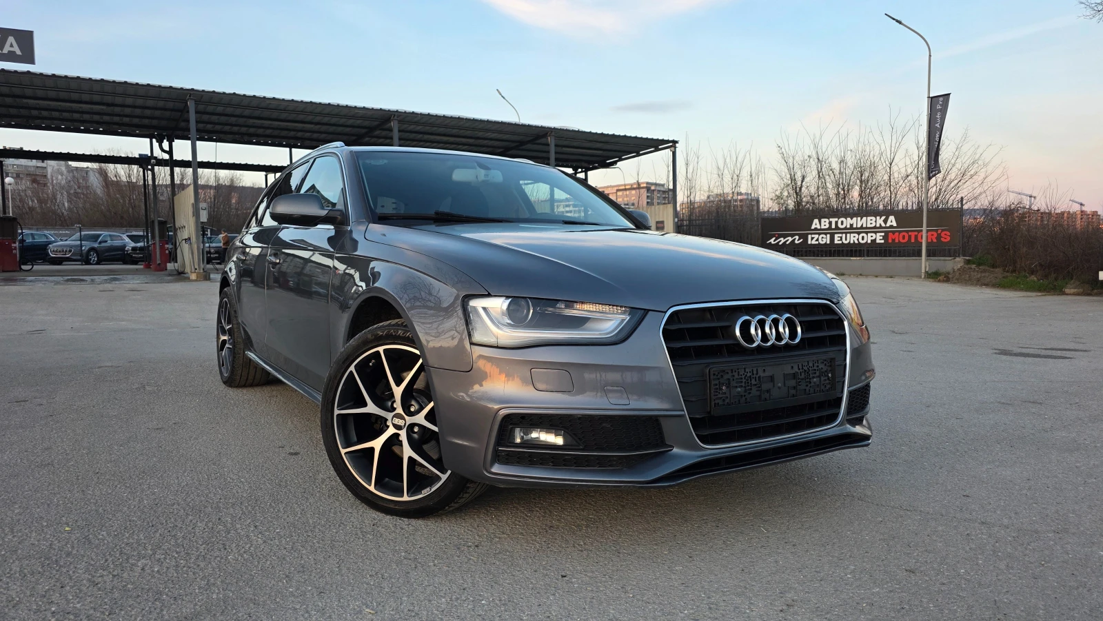 Audi A4 S-LINE/БРУТАЛНА, снимка 3 - Автомобили и джипове - 54568754