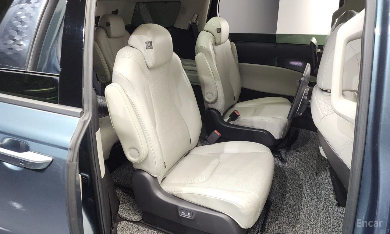 Kia Carnival SIGNATURE* 9 ������* ���������* ����* ������* HUD* | Mobile.bg � ����������� 10