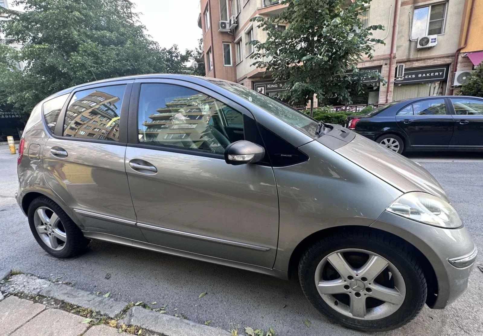 Mercedes-Benz A 180 Avangard , снимка 4 - Автомобили и джипове - 54813040