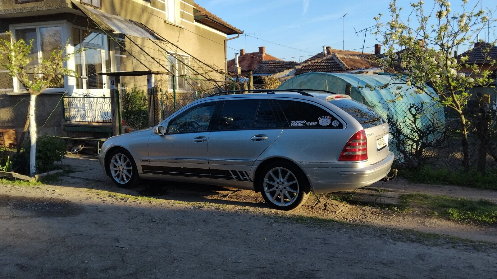 Mercedes-Benz C 220 2.2CDI OM646, снимка 4 - Автомобили и джипове - 55436171
