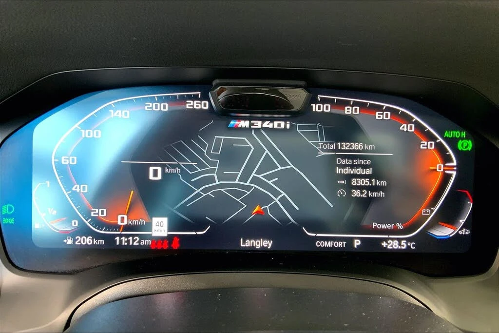BMW 340 i xDrive* HARMAN KARDON* LASER* DISTRONIC* ХЕДЪП* , снимка 12 - Автомобили и джипове - 55661822