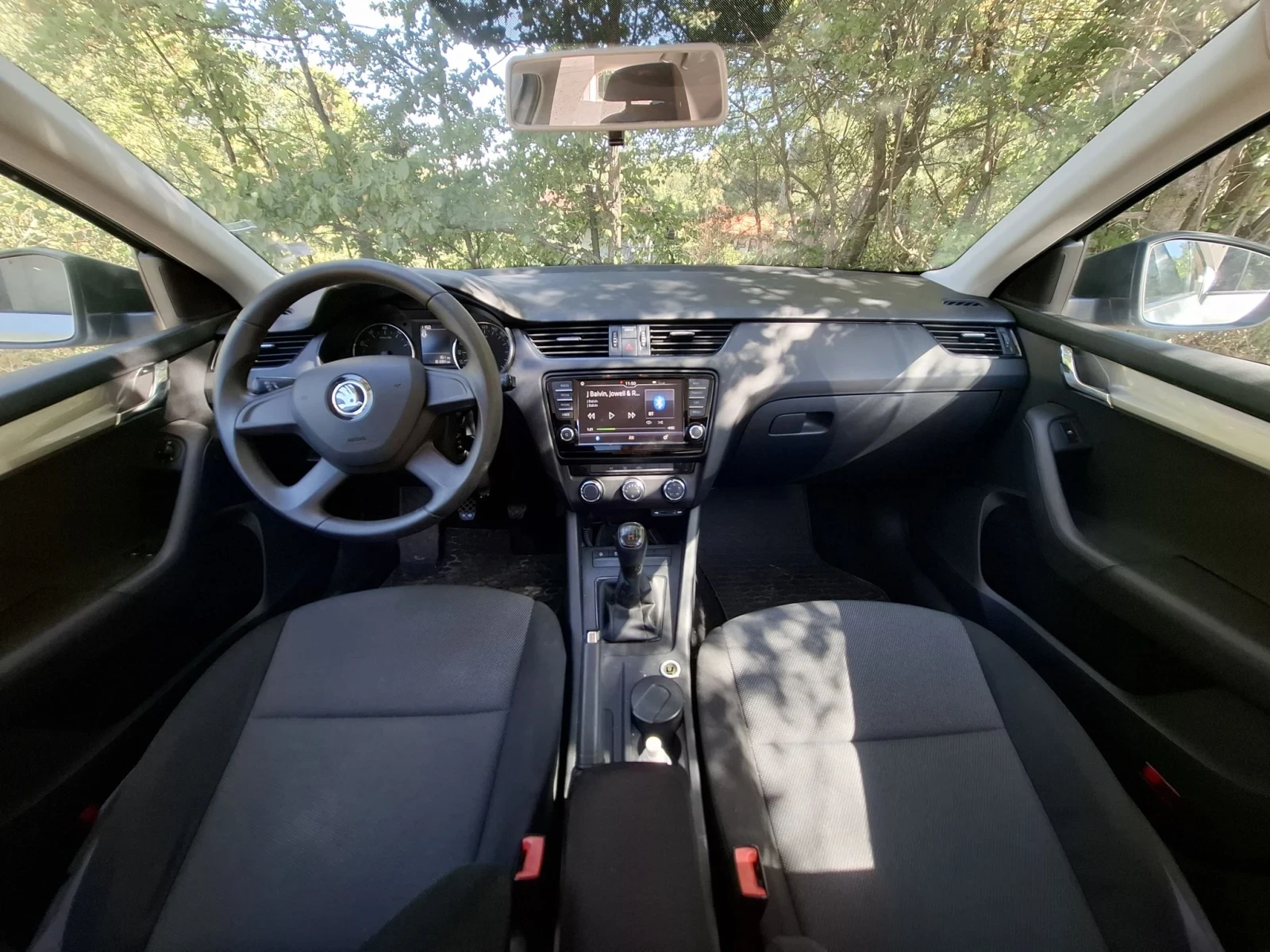 Skoda Octavia От БГ - ЕУРАТЕК - 99000 км, снимка 2 - Автомобили и джипове - 55729649
