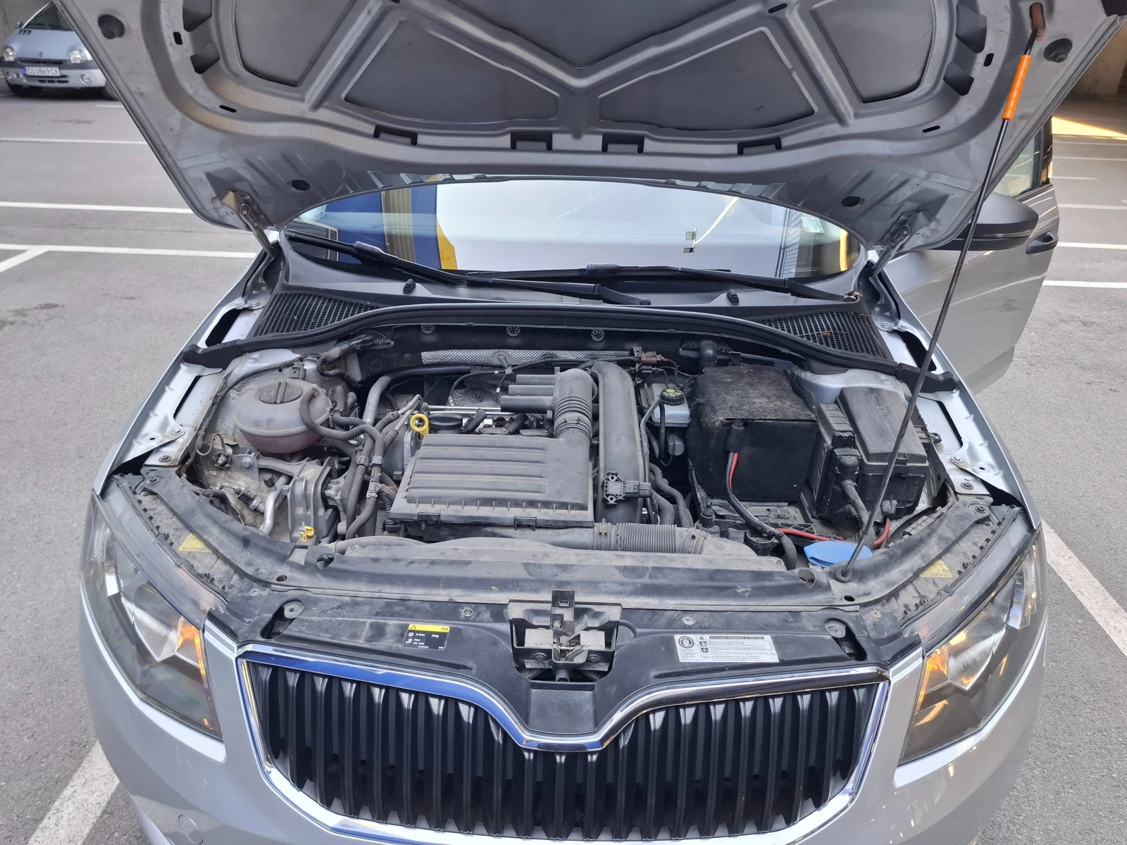 Skoda Octavia От БГ - ЕУРАТЕК - 99000 км, снимка 14 - Автомобили и джипове - 55729649