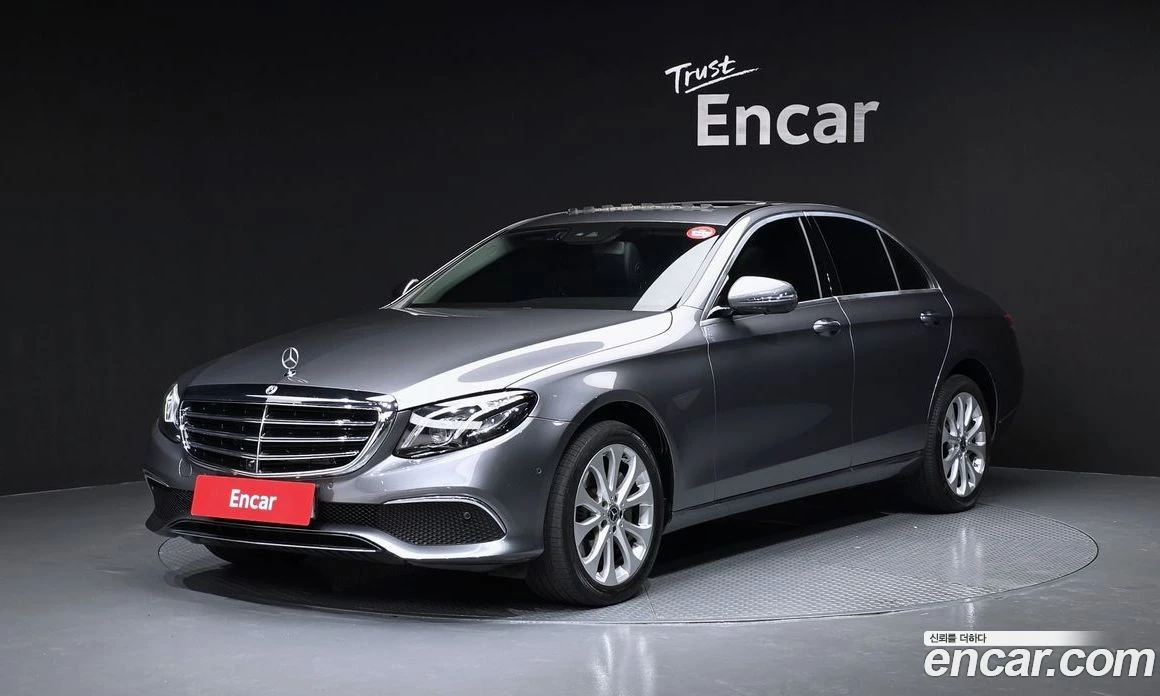 Mercedes-Benz E 300 E300 4MATIC Exclusive