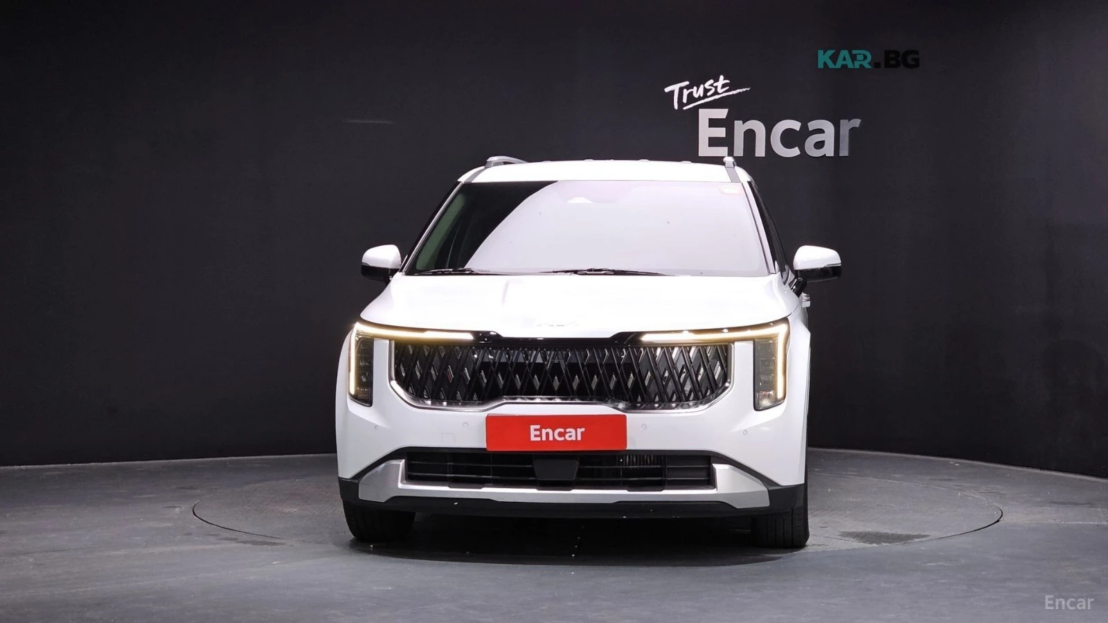 Kia Carnival PRESTIGE* 9МЕСТЕН* ДИСТРОНИК* ОБДУХВАНЕ* , снимка 2 - Автомобили и джипове - 56104044
