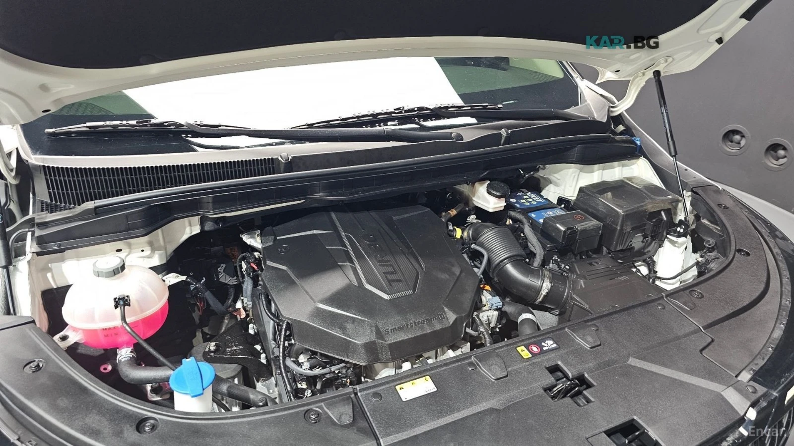 Kia Carnival PRESTIGE* 9МЕСТЕН* ДИСТРОНИК* ОБДУХВАНЕ* , снимка 17 - Автомобили и джипове - 56104044
