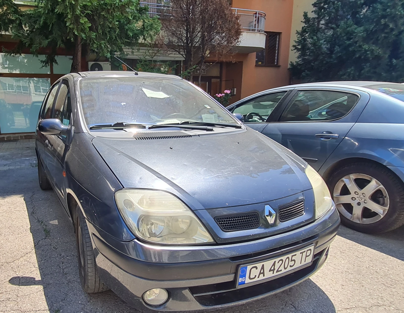 Renault Scenic, снимка 7 - Автомобили и джипове - 56231821
