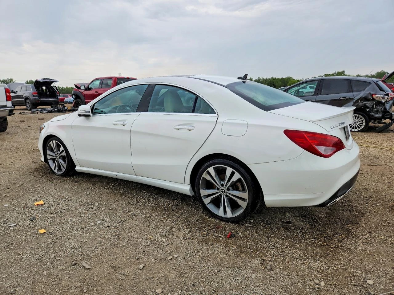 Mercedes-Benz CLA 250 CLA 250* 4MATIC* BLIND SPOT ASSISTANT*  | Mobile.bg � ����������� 2
