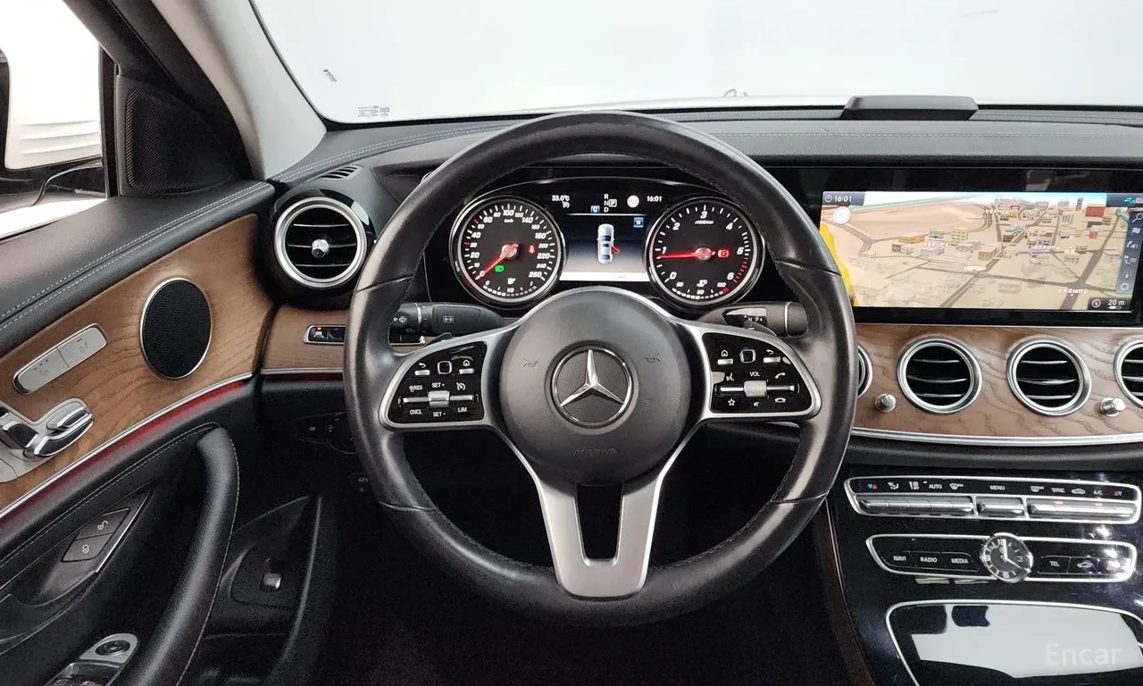 Mercedes-Benz E 220 d* 4MATIC* EXCLUSIVE* ������* �������* ������ ���� | Mobile.bg � ����������� 10