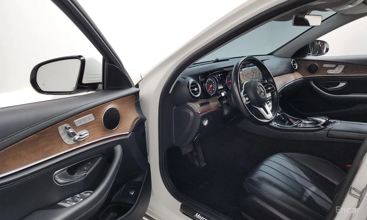 Mercedes-Benz E 220 d* 4MATIC* EXCLUSIVE* ������* �������* ������ ���� | Mobile.bg � ����������� 7