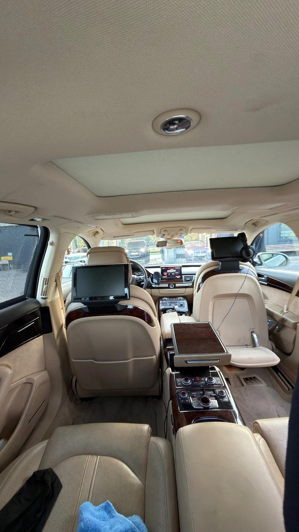 Audi A8, снимка 5 - Автомобили и джипове - 56405719