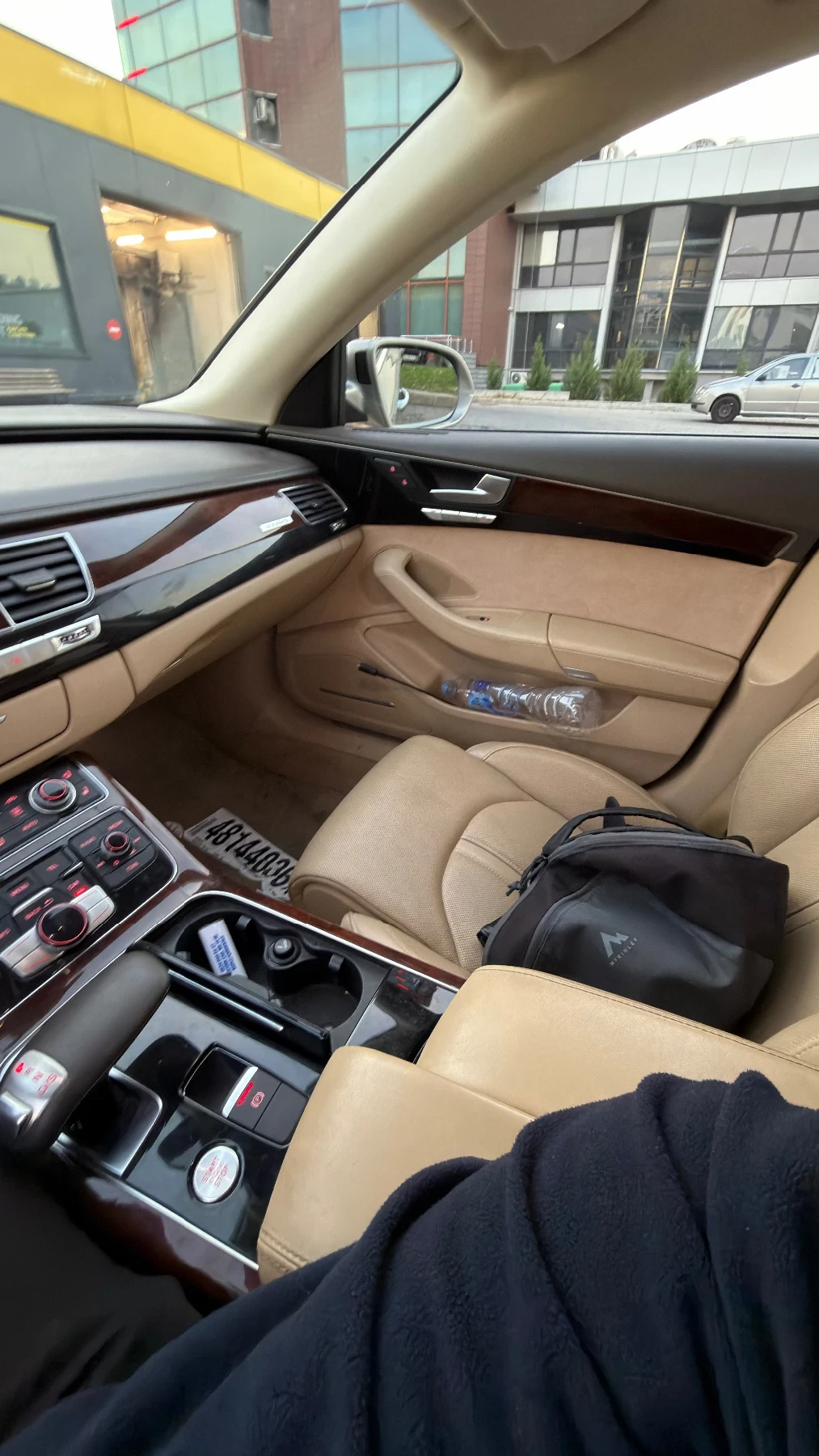 Audi A8, снимка 8 - Автомобили и джипове - 56405719
