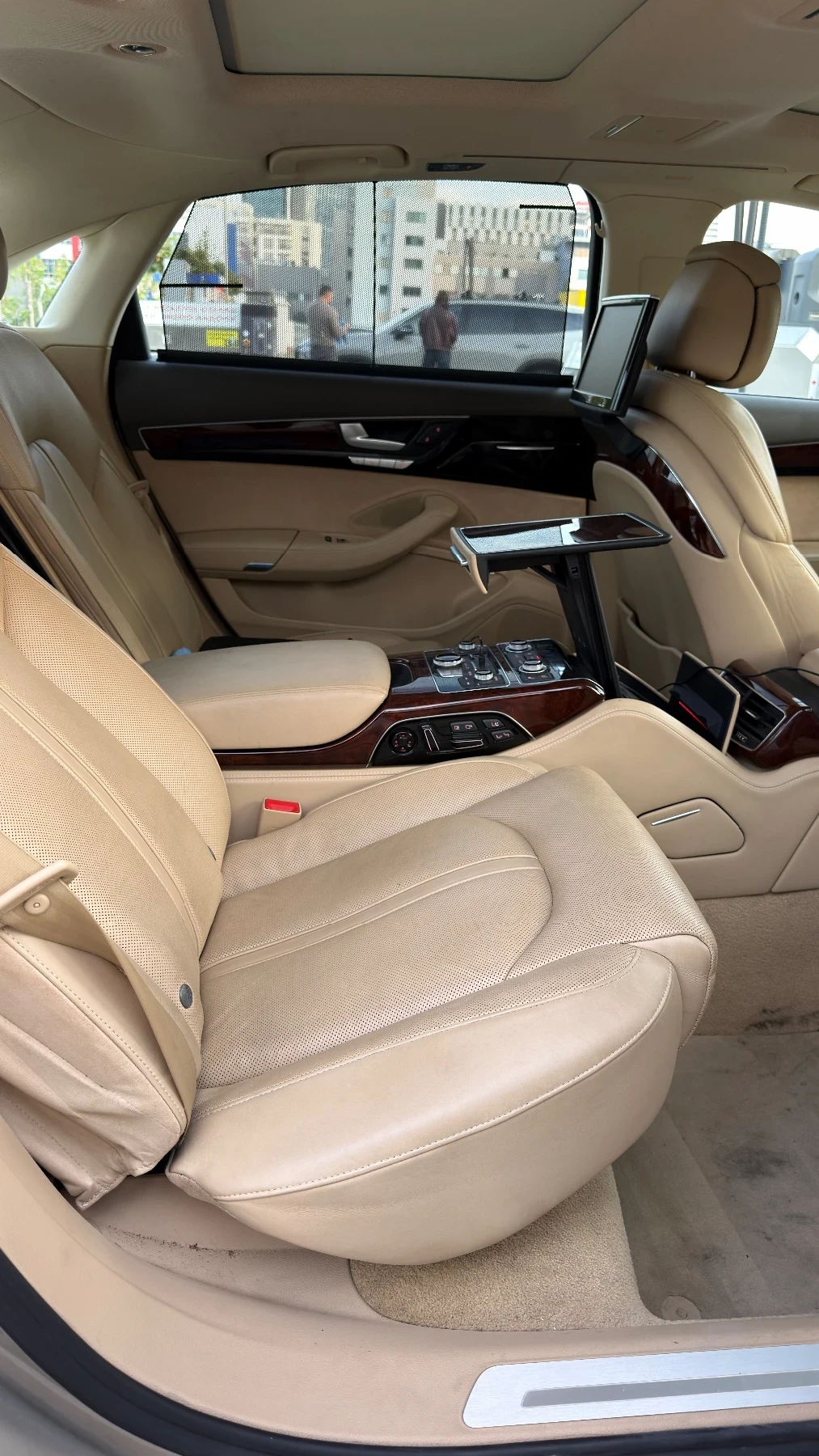 Audi A8, снимка 12 - Автомобили и джипове - 56405719