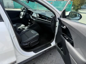 Kia Niro 1.6i PHEV 2022 Face Lift 23100km, снимка 13