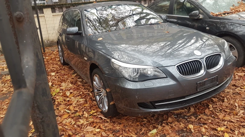 BMW 525 3.0 d 4&#215;4 avtomat Януари 2009, Комби, Употреб, снимка 2 - Автомобили и джипове - 47936217