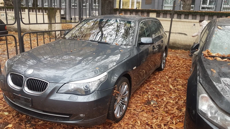 BMW 525 3.0 d 4&#215;4 avtomat Януари 2009, Комби, Употреб, снимка 3 - Автомобили и джипове - 47936217