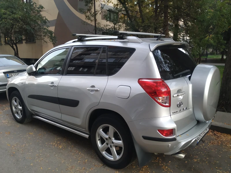 Toyota Rav4 2.0 VVT-I TTE, снимка 5 - Автомобили и джипове - 47740242