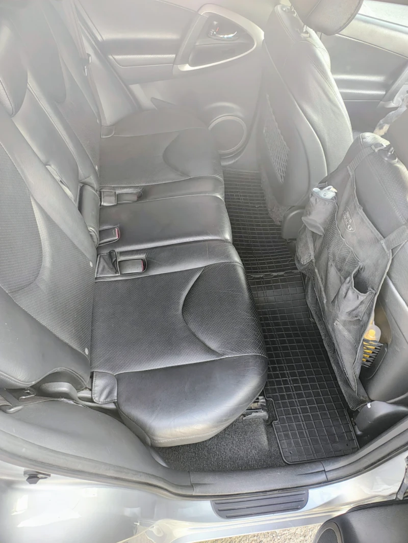 Toyota Rav4 2.0 VVT-I TTE GAS, снимка 11 - Автомобили и джипове - 52397378