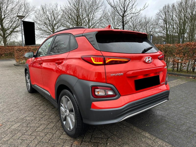 Hyundai Kona 64KwH, снимка 6 - Автомобили и джипове - 48402899