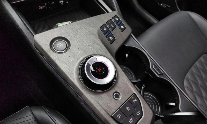 Kia Sportage Gasoline 1.6 Turbo 2WD Signature, снимка 9 - Автомобили и джипове - 51993090