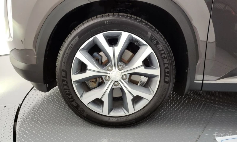 Hyundai Palisade, снимка 5 - Автомобили и джипове - 53042673