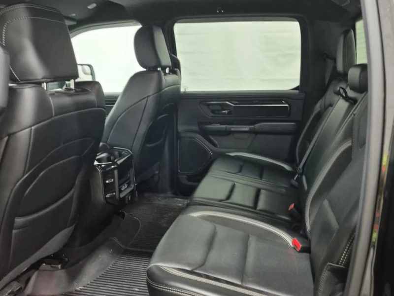 Dodge RAM 1500 * SPORT CREW CAB SHORT BED * CARFAX * БЕЗ ПЪРВОНАЧ, снимка 12 - Автомобили и джипове - 53269360