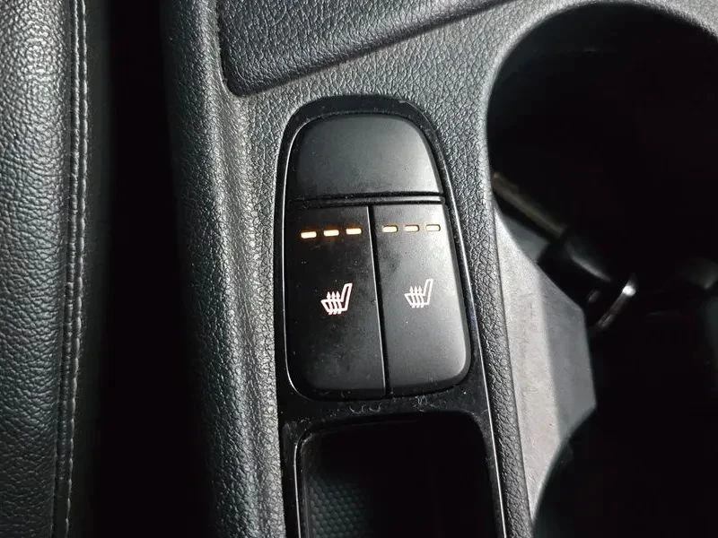 Kia Niro, снимка 17 - Автомобили и джипове - 56688440