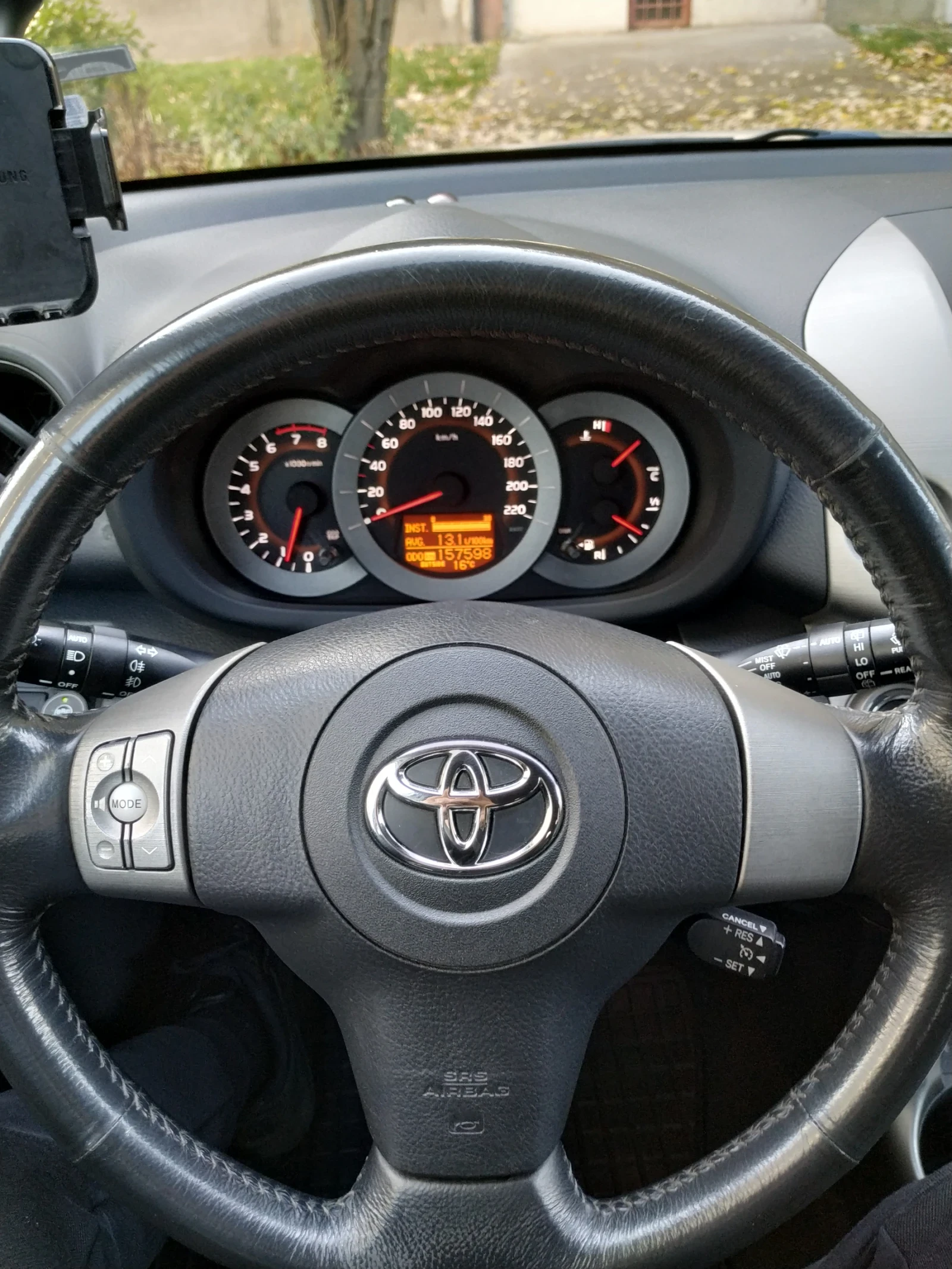 Toyota Rav4 2.0 VVT-I TTE - изображение 9