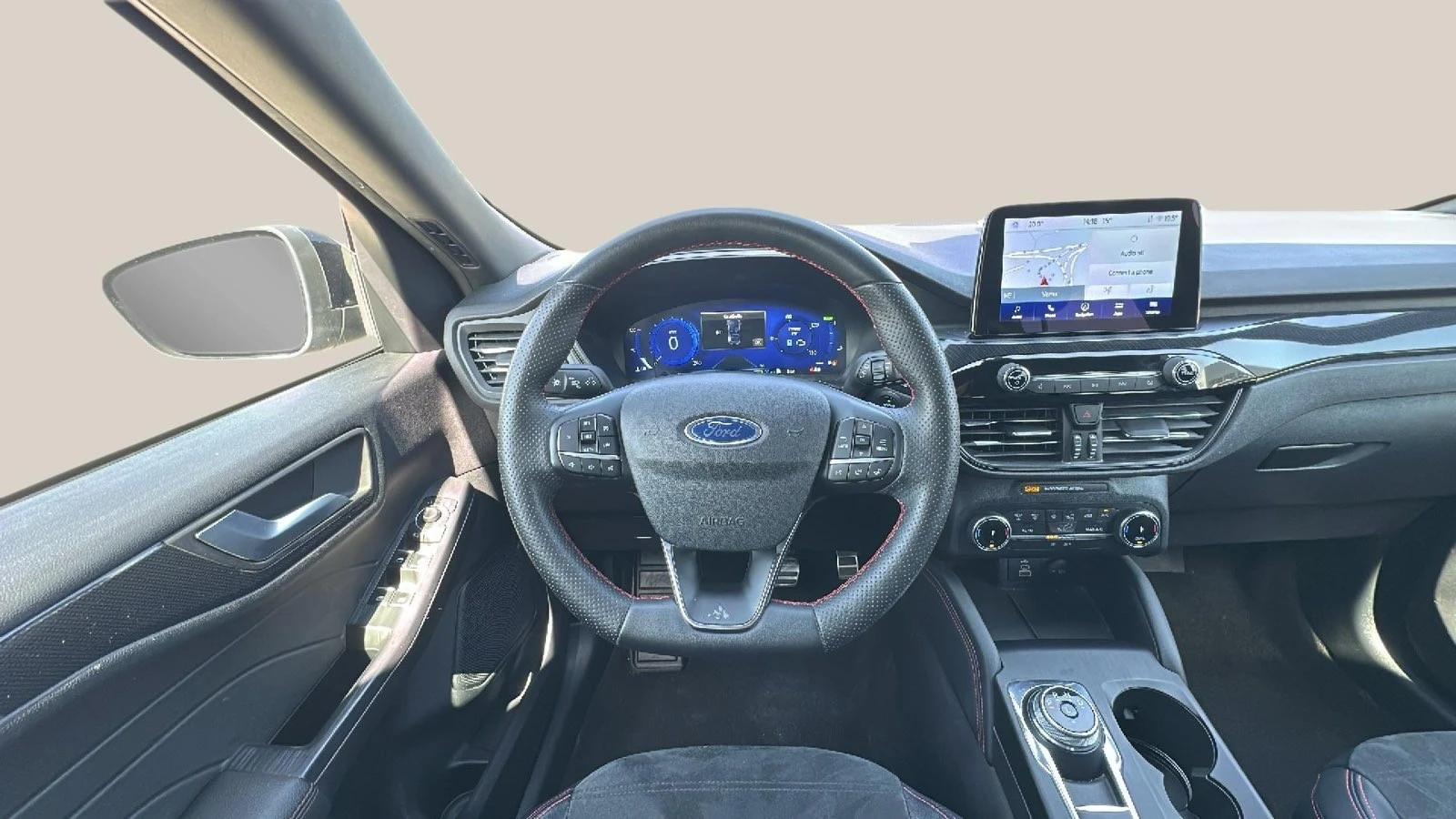 Ford Kuga 2.5 PHEV - изображение 9