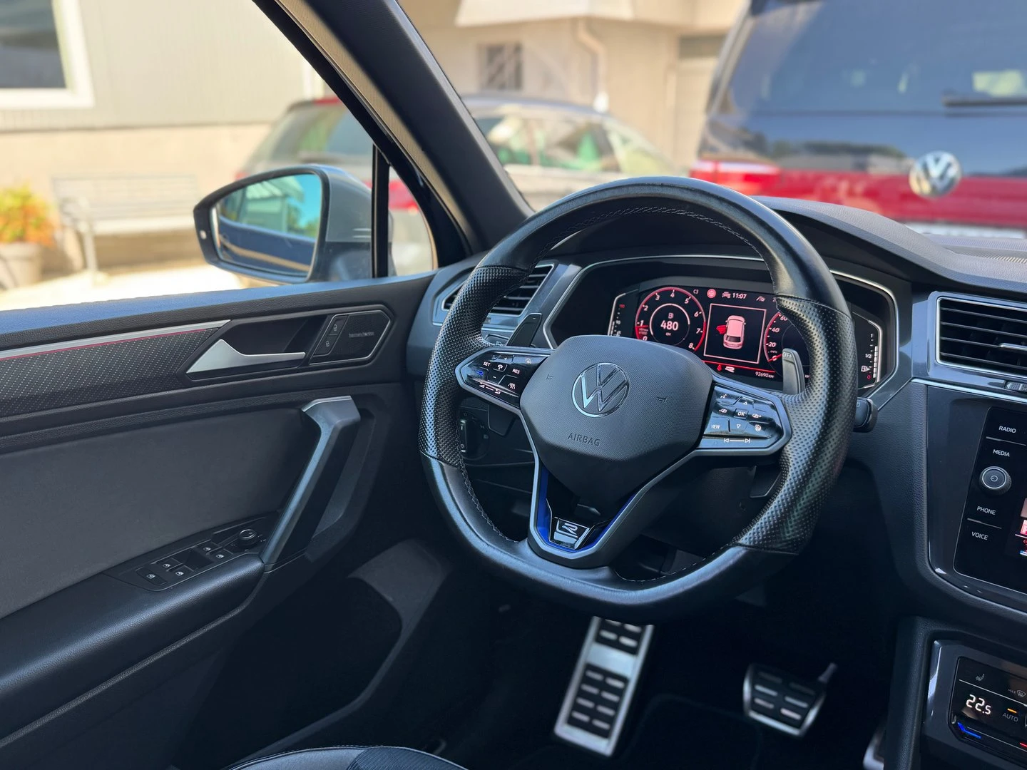 VW Tiguan R 2.0 TSI OPF 4MOTION | Mobile.bg � ����������� 11