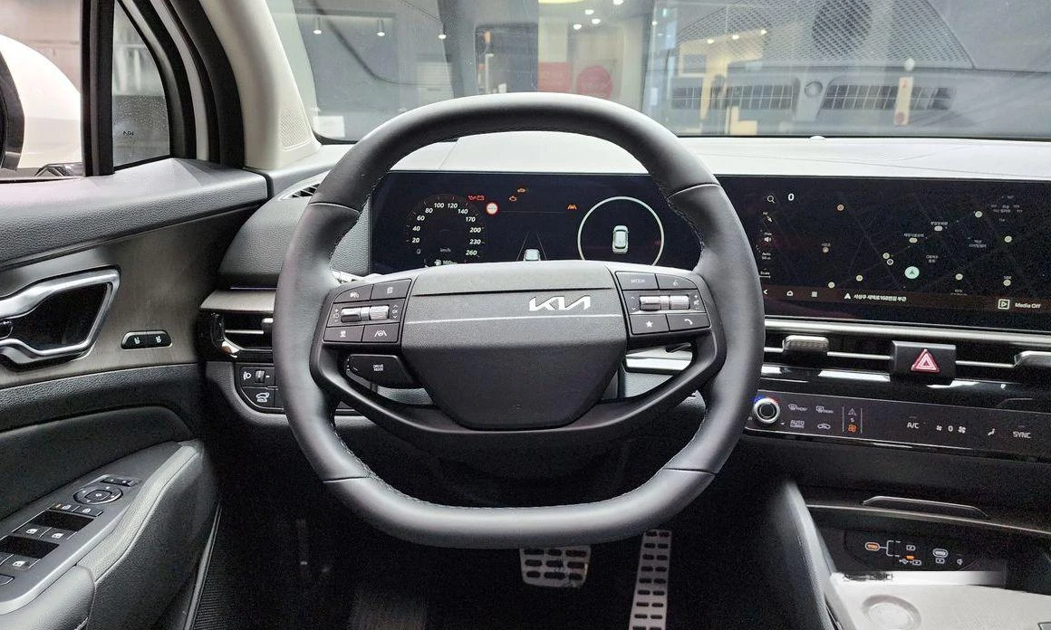 Kia Sportage Gasoline 1.6 Turbo 2WD Signature | Mobile.bg   14